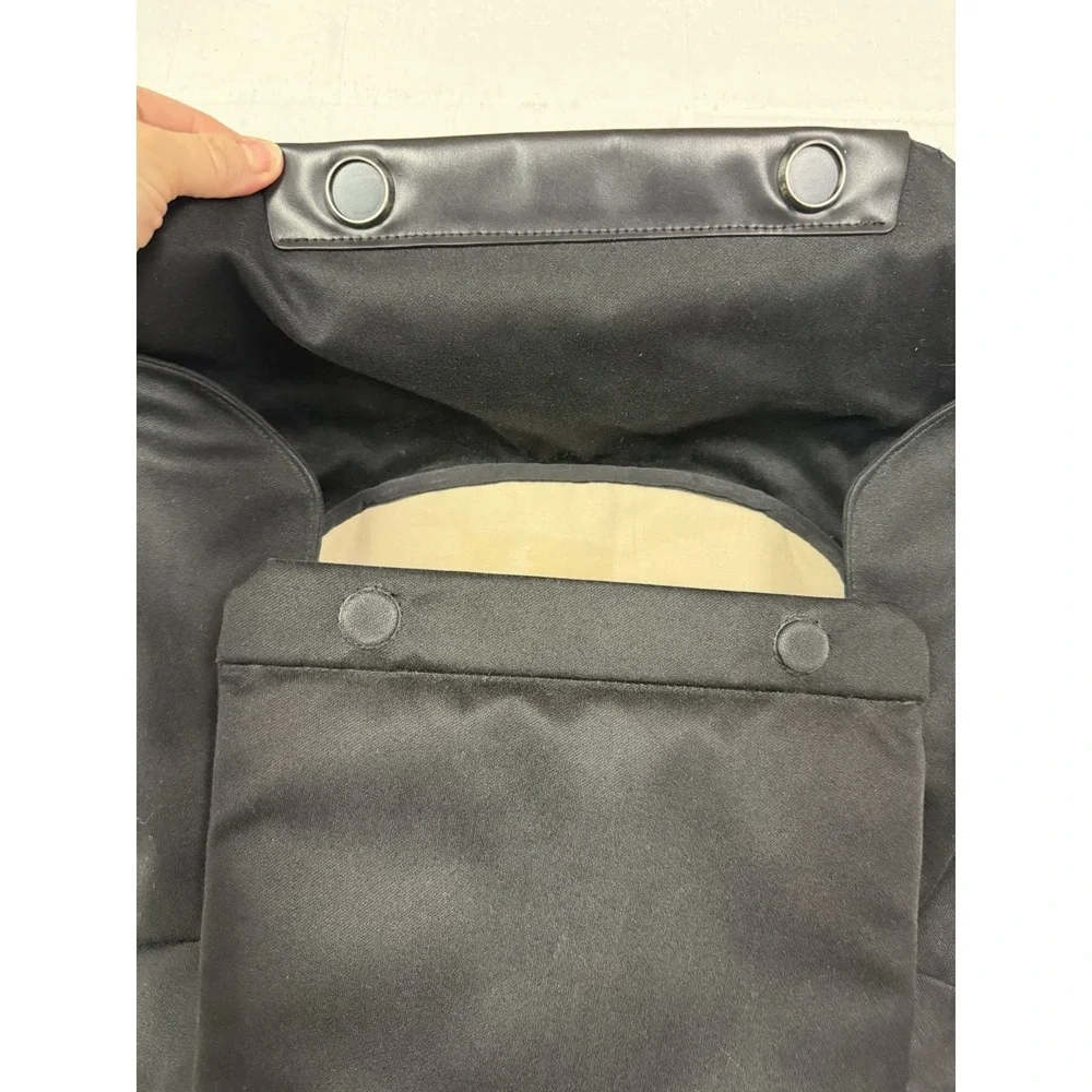 Bellroy Melbourne Backpack Black Laptop 18L Magsnap Closure Travel Work Pockets